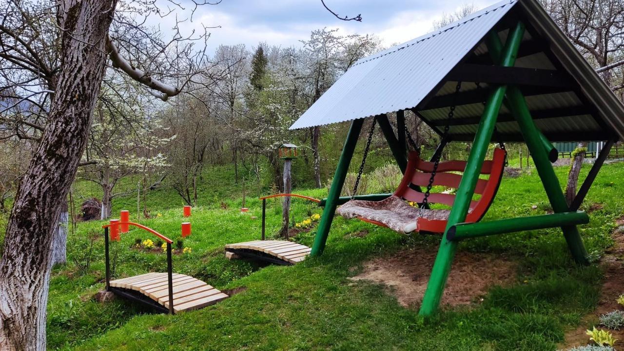 Bat'Kivska Hata Stari Kuty Экстерьер фото